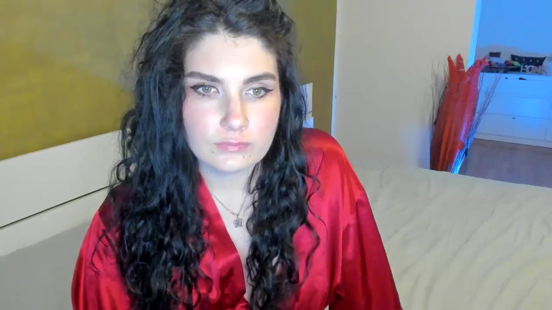 Gallery image thumbnail from SiouxPrincess's myfreecams stream on, 03/23/2025, 23:00 image 13 of 20