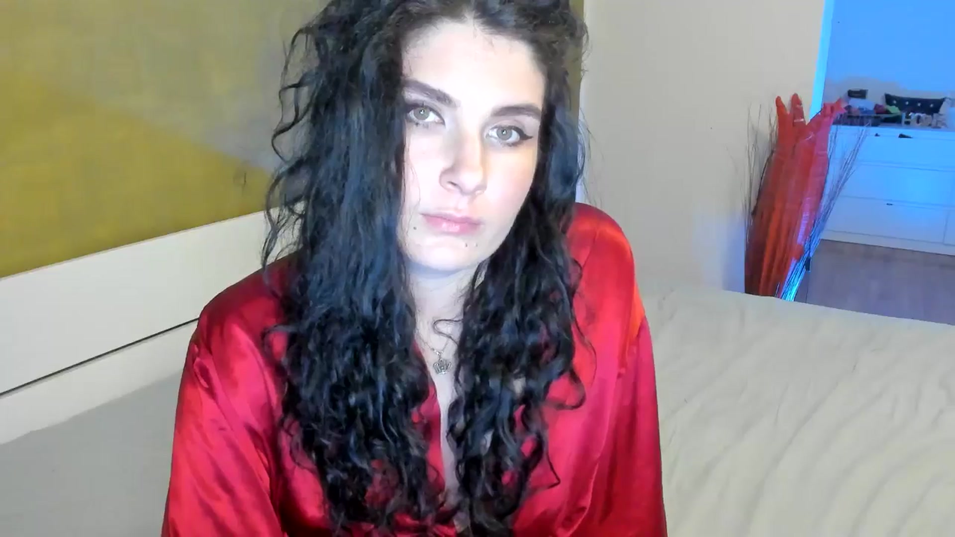 Gallery image thumbnail from SiouxPrincess's myfreecams stream on, 03/23/2025, 23:00 image 18 of 20