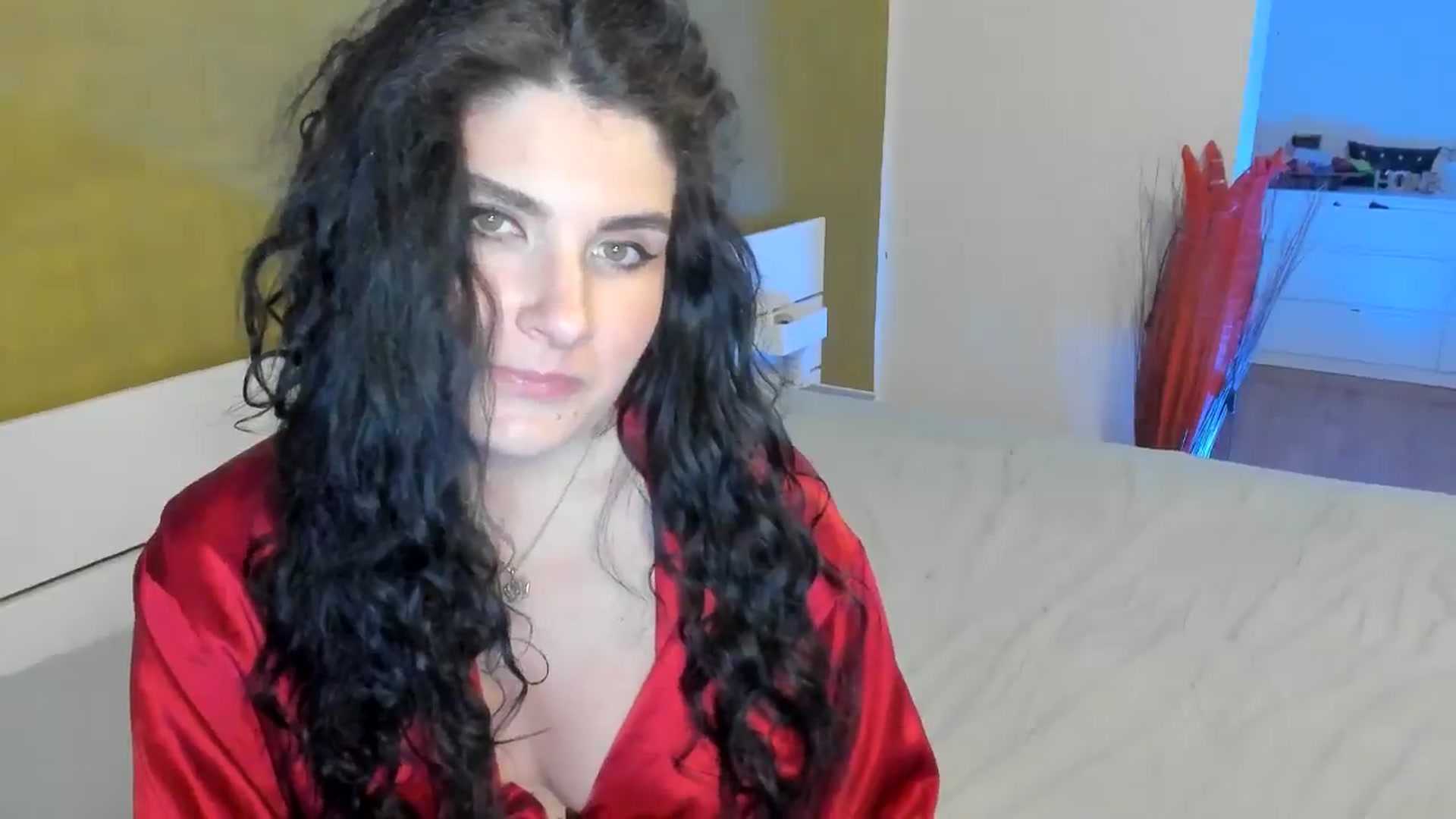 Gallery image thumbnail from SiouxPrincess's myfreecams stream on, 03/23/2025, 23:00 image 10 of 20
