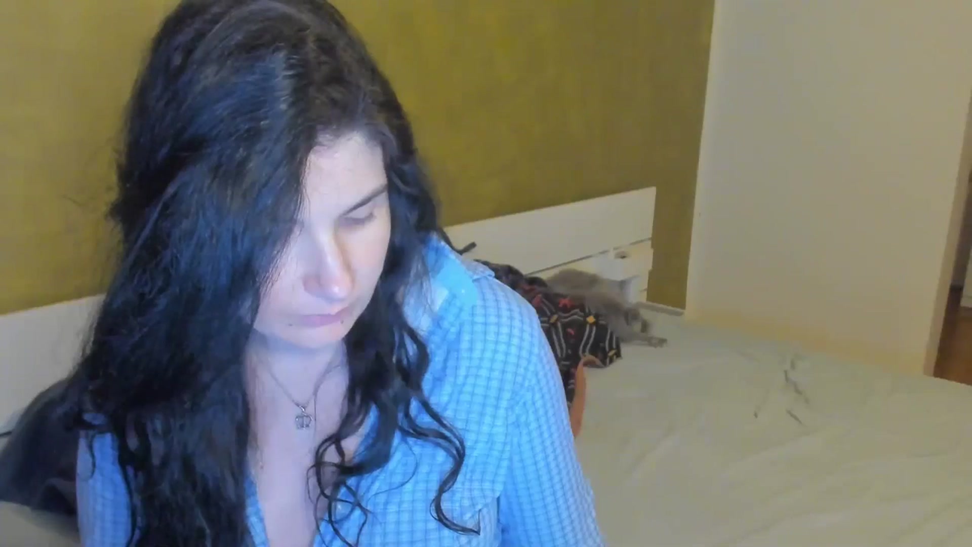 Gallery image thumbnail from SiouxPrincess's myfreecams stream on, 03/26/2025, 22:59 image 14 of 20