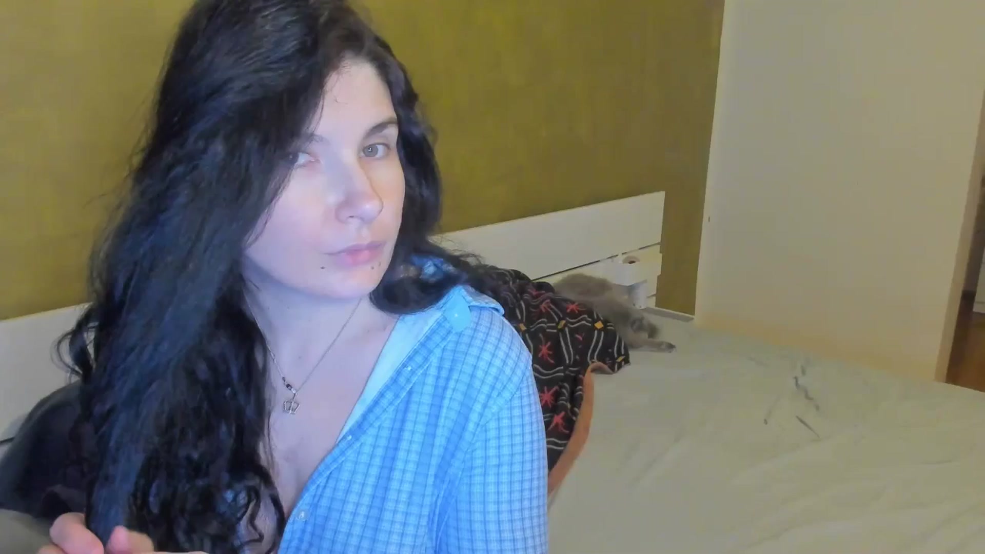 Gallery image thumbnail from SiouxPrincess's myfreecams stream on, 03/26/2025, 22:59 image 19 of 20