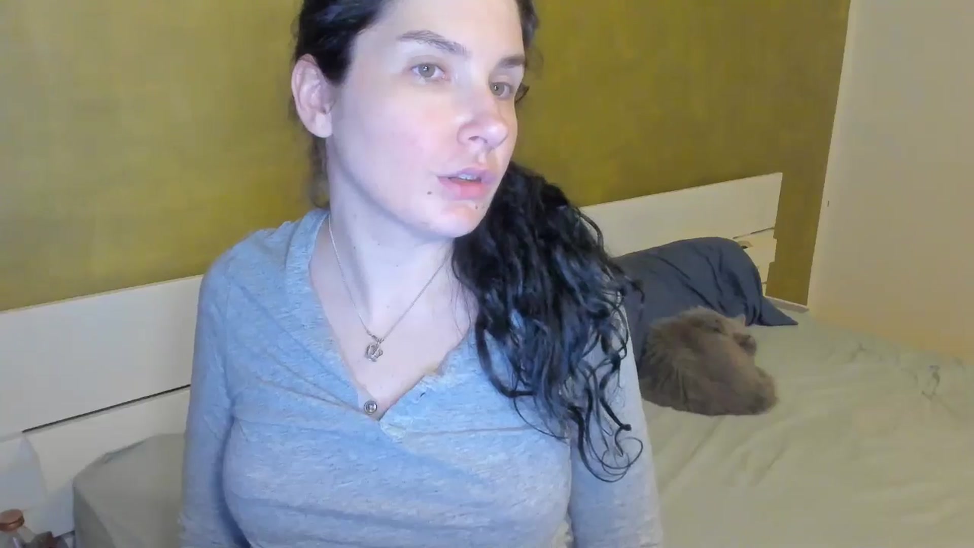 Gallery image thumbnail from SiouxPrincess's myfreecams stream on, 03/28/2025, 24:13 image 20 of 20