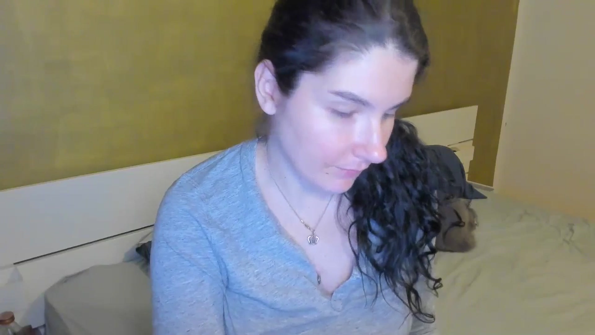 Gallery image thumbnail from SiouxPrincess's myfreecams stream on, 03/28/2025, 24:13 image 19 of 20