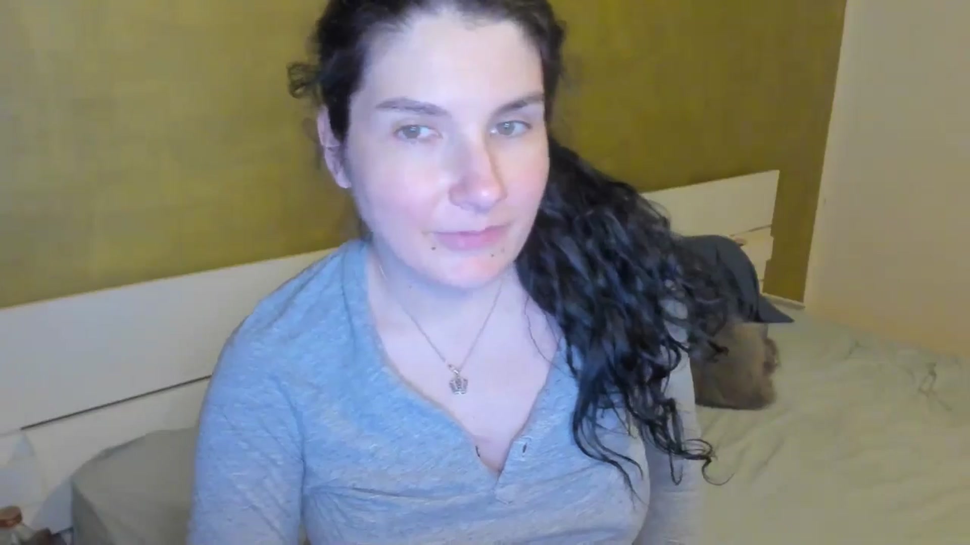 Gallery image thumbnail from SiouxPrincess's myfreecams stream on, 03/28/2025, 24:13 image 14 of 20