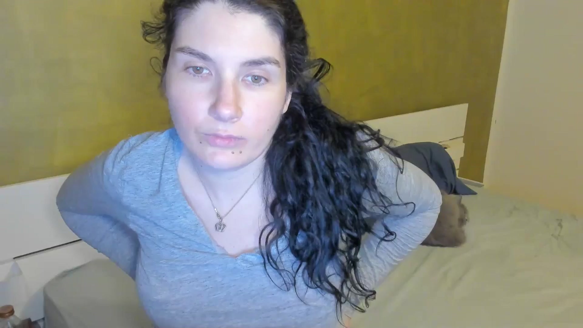 Gallery image thumbnail from SiouxPrincess's myfreecams stream on, 03/28/2025, 24:13 image 17 of 20