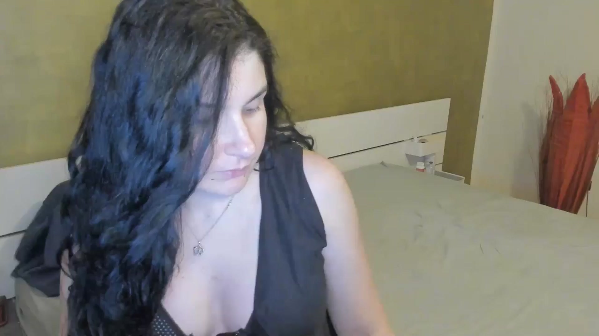 Gallery image thumbnail from SiouxPrincess's myfreecams stream on, 03/30/2025, 23:06 image 14 of 20