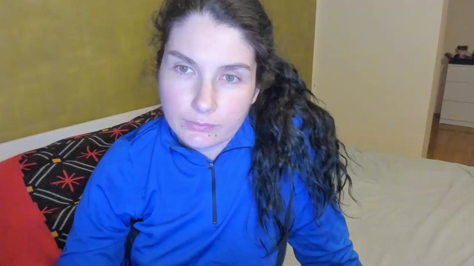 Gallery image thumbnail from SiouxPrincess's myfreecams stream on, 04/01/2025, 24:00 image 18 of 20