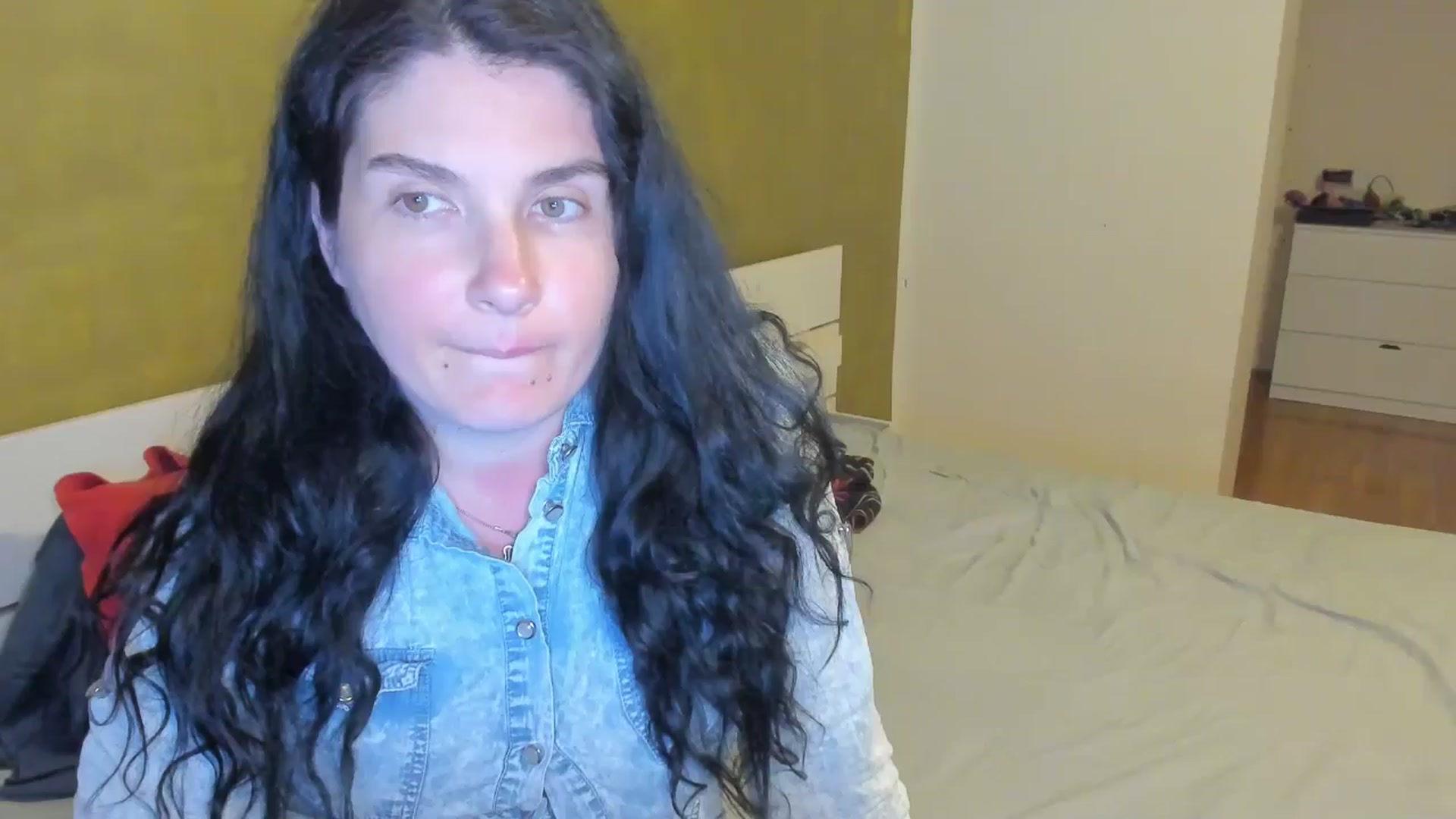 Gallery image thumbnail from SiouxPrincess's myfreecams stream on, 04/02/2025, 22:13 image 1 of 20
