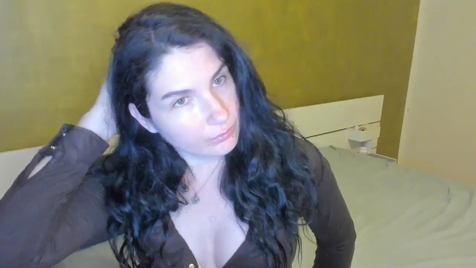 Gallery image thumbnail from SiouxPrincess's myfreecams stream on, 04/03/2025, 22:36 image 14 of 20