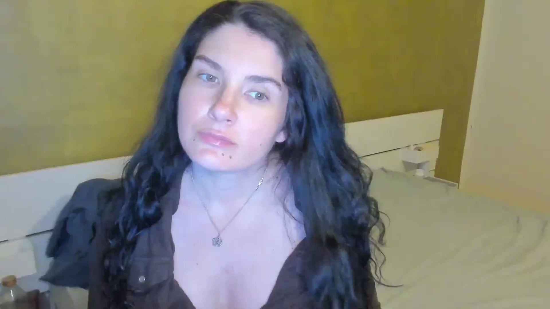Gallery image thumbnail from SiouxPrincess's myfreecams stream on, 04/03/2025, 22:36 image 19 of 20