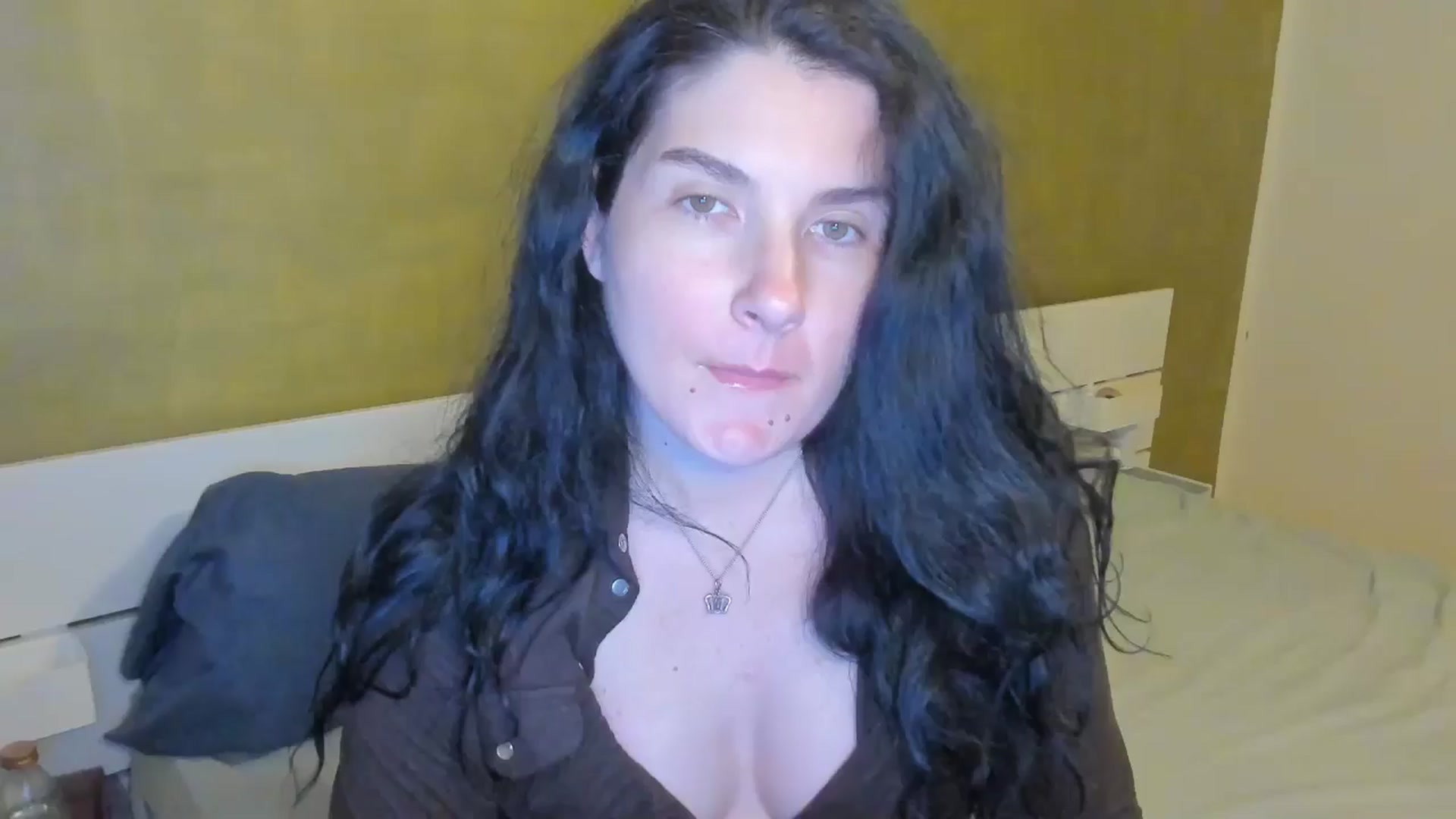 Gallery image thumbnail from SiouxPrincess's myfreecams stream on, 04/03/2025, 22:36 image 1 of 20