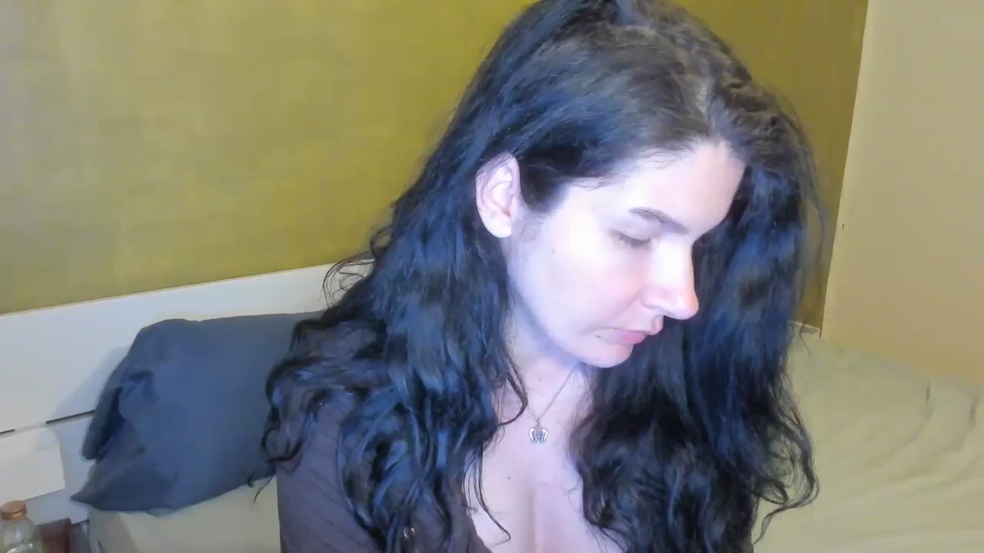 Gallery image thumbnail from SiouxPrincess's myfreecams stream on, 04/03/2025, 22:36 image 6 of 20