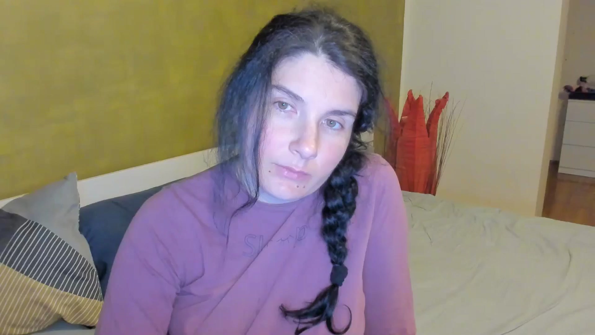 Gallery image thumbnail from SiouxPrincess's myfreecams stream on, 04/07/2025, 22:23 image 15 of 20
