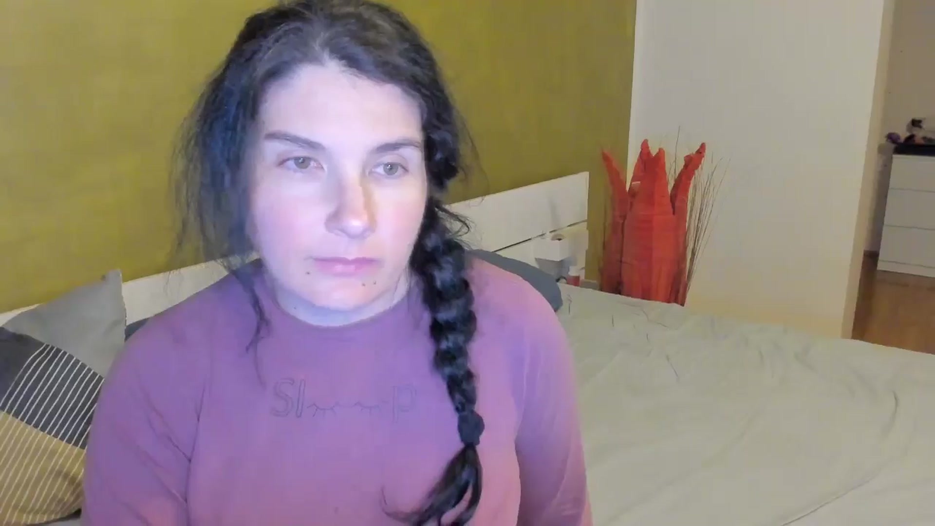 Gallery image thumbnail from SiouxPrincess's myfreecams stream on, 04/07/2025, 22:23 image 3 of 20