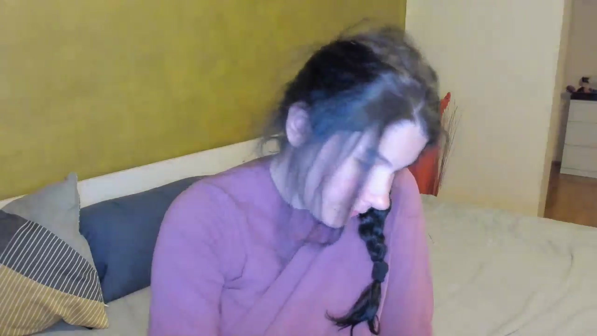 Gallery image thumbnail from SiouxPrincess's myfreecams stream on, 04/07/2025, 22:23 image 18 of 20