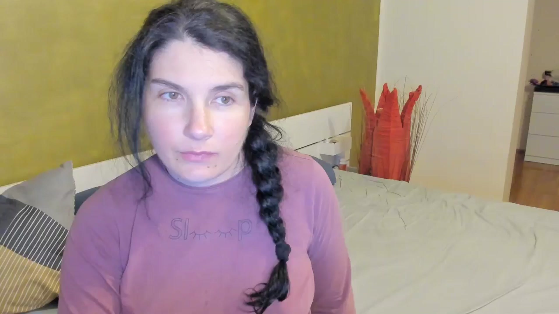 Gallery image thumbnail from SiouxPrincess's myfreecams stream on, 04/07/2025, 22:23 image 1 of 20