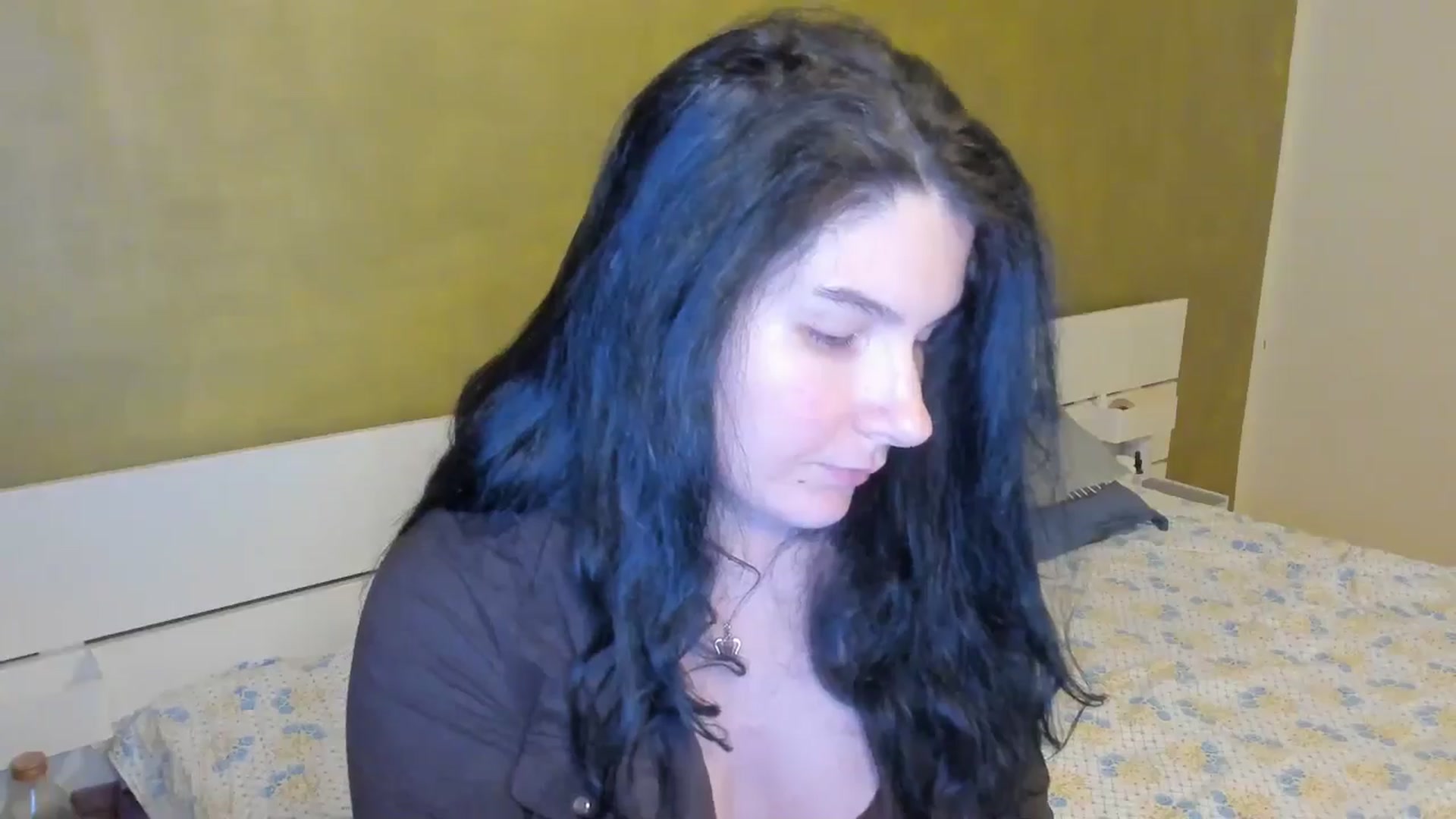 Gallery image thumbnail from SiouxPrincess's myfreecams stream on, 04/10/2025, 22:38 image 5 of 20