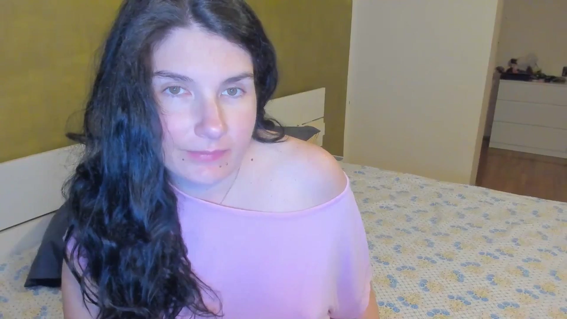 Gallery image thumbnail from SiouxPrincess's myfreecams stream on, 04/11/2025, 23:13 image 8 of 20