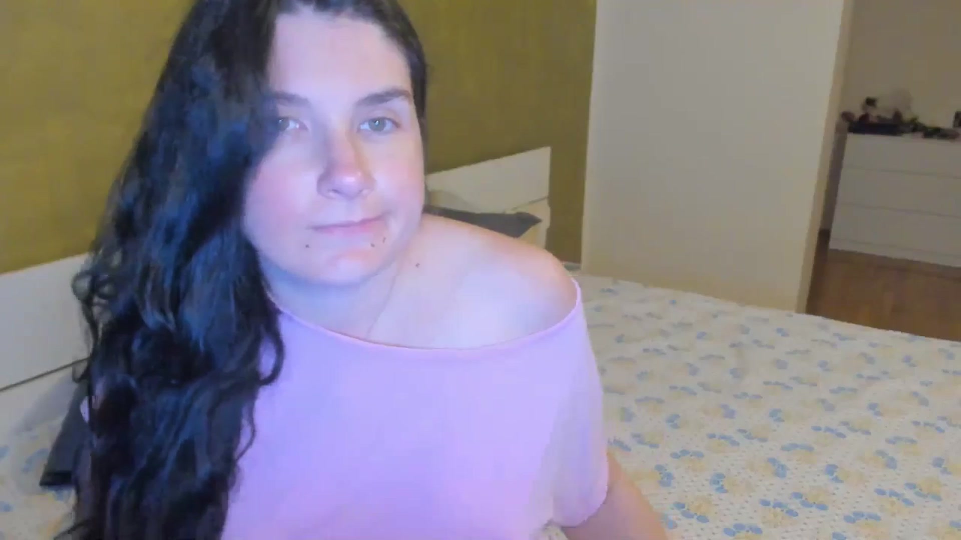 Gallery image thumbnail from SiouxPrincess's myfreecams stream on, 04/11/2025, 23:13 image 13 of 20