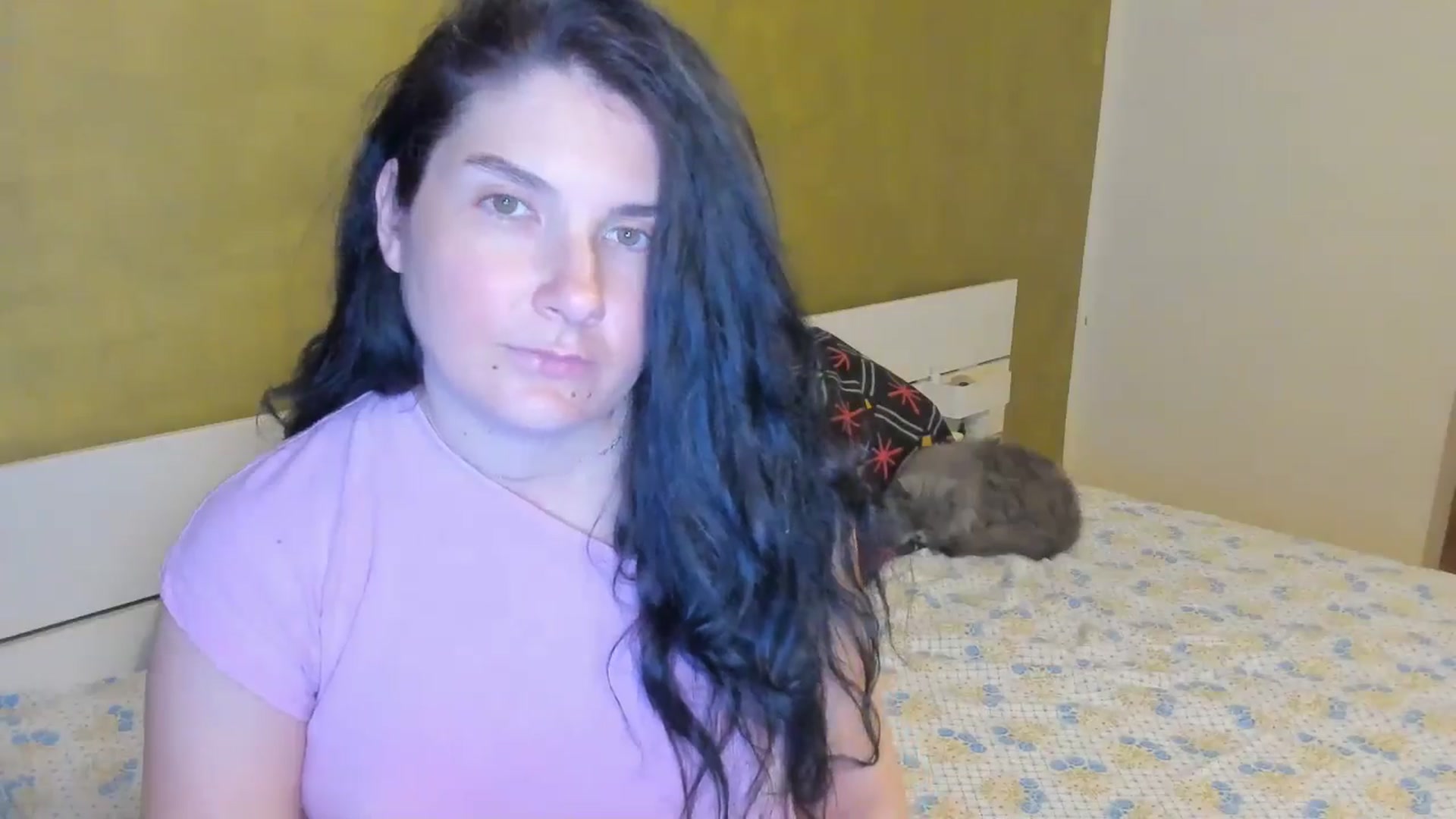 Gallery image thumbnail from SiouxPrincess's myfreecams stream on, 04/15/2025, 23:03 image 11 of 20