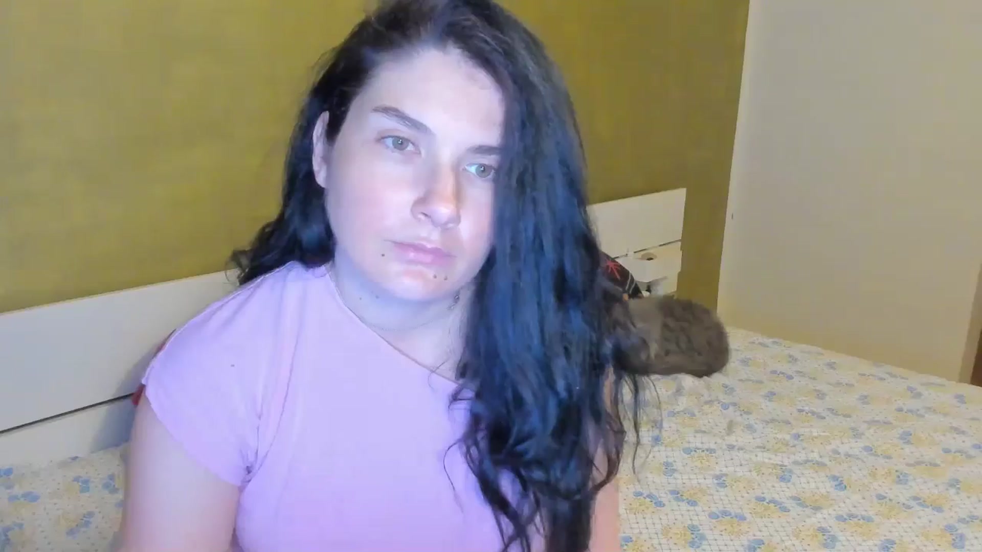 Gallery image thumbnail from SiouxPrincess's myfreecams stream on, 04/15/2025, 23:03 image 10 of 20