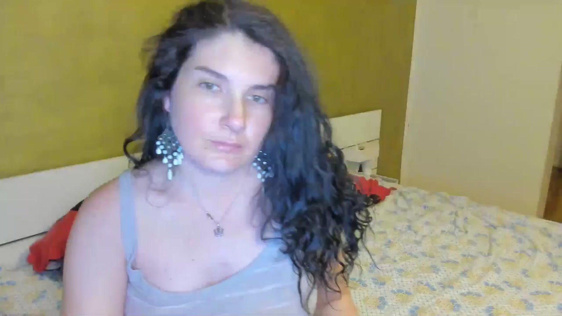 Gallery image thumbnail from SiouxPrincess's myfreecams stream on, 04/17/2025, 22:50 image 12 of 20
