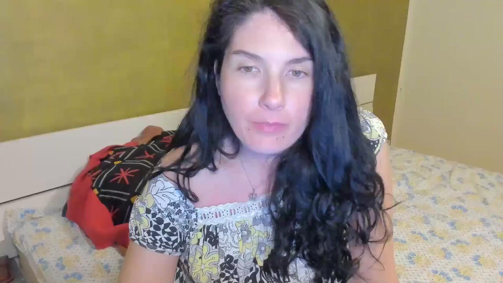Gallery image thumbnail from SiouxPrincess's myfreecams stream on, 04/18/2025, 23:31 image 15 of 20