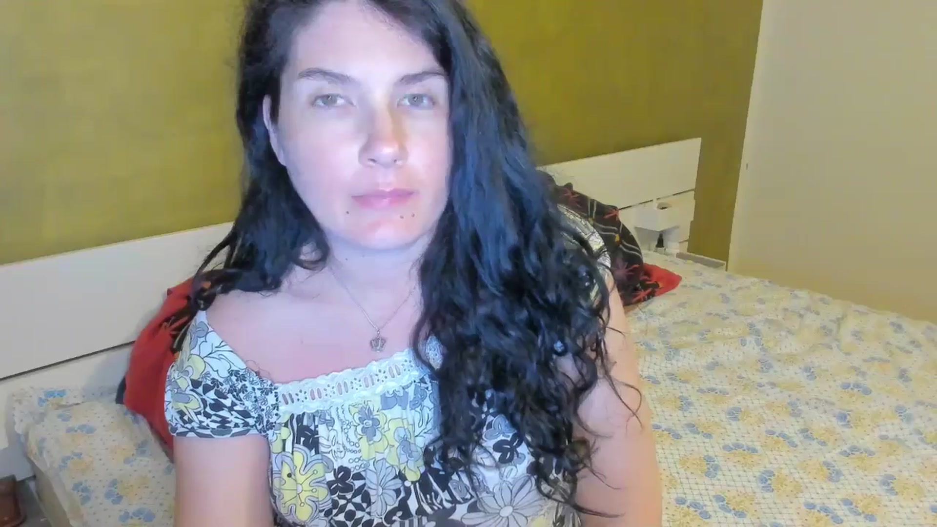 Gallery image thumbnail from SiouxPrincess's myfreecams stream on, 04/18/2025, 23:31 image 2 of 20
