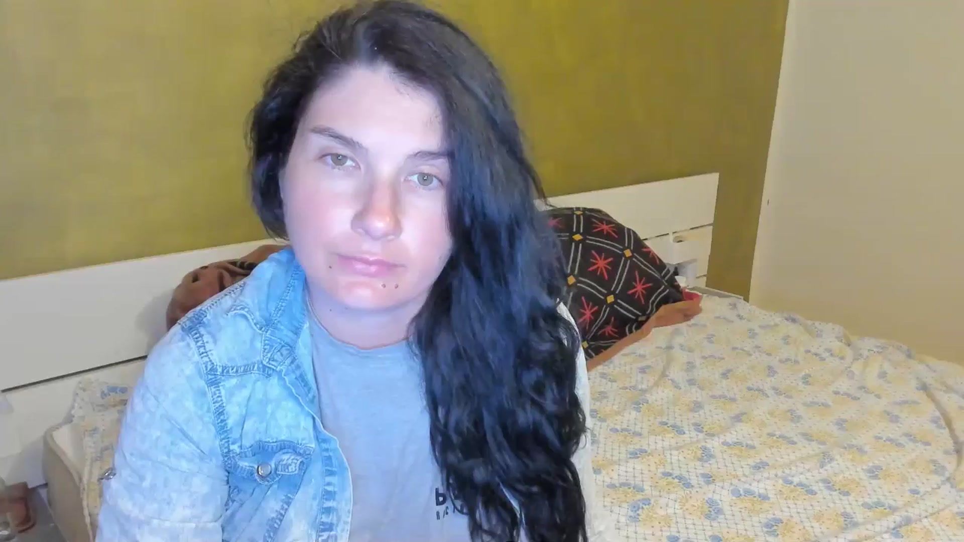 Gallery image thumbnail from SiouxPrincess's myfreecams stream on, 04/21/2025, 22:58 image 16 of 20
