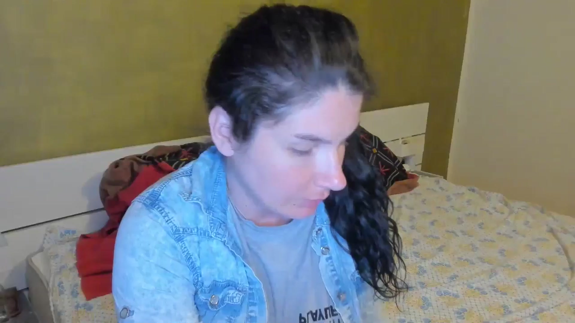 Gallery image thumbnail from SiouxPrincess's myfreecams stream on, 04/21/2025, 22:58 image 4 of 20