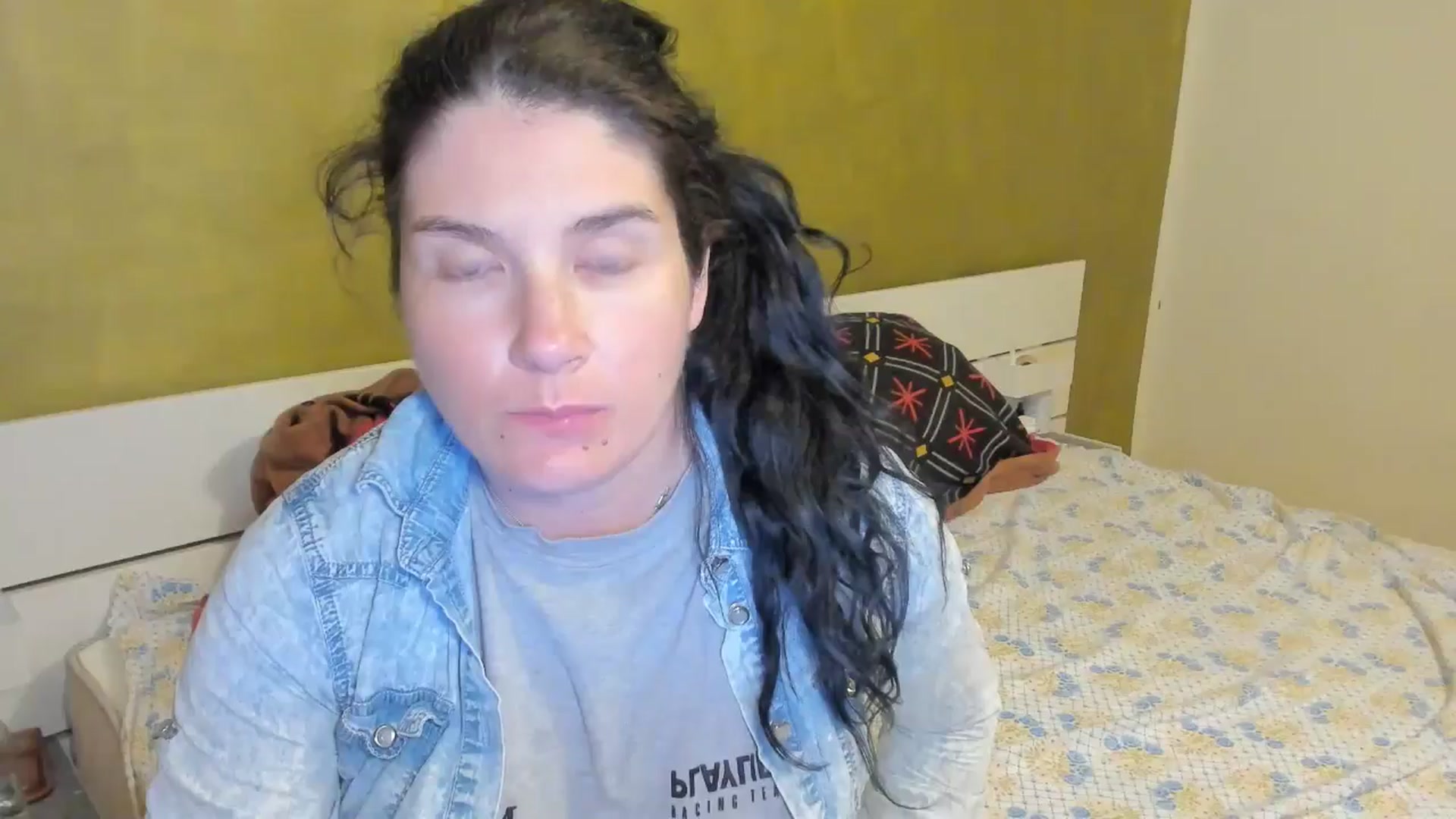 Gallery image thumbnail from SiouxPrincess's myfreecams stream on, 04/21/2025, 22:58 image 1 of 20