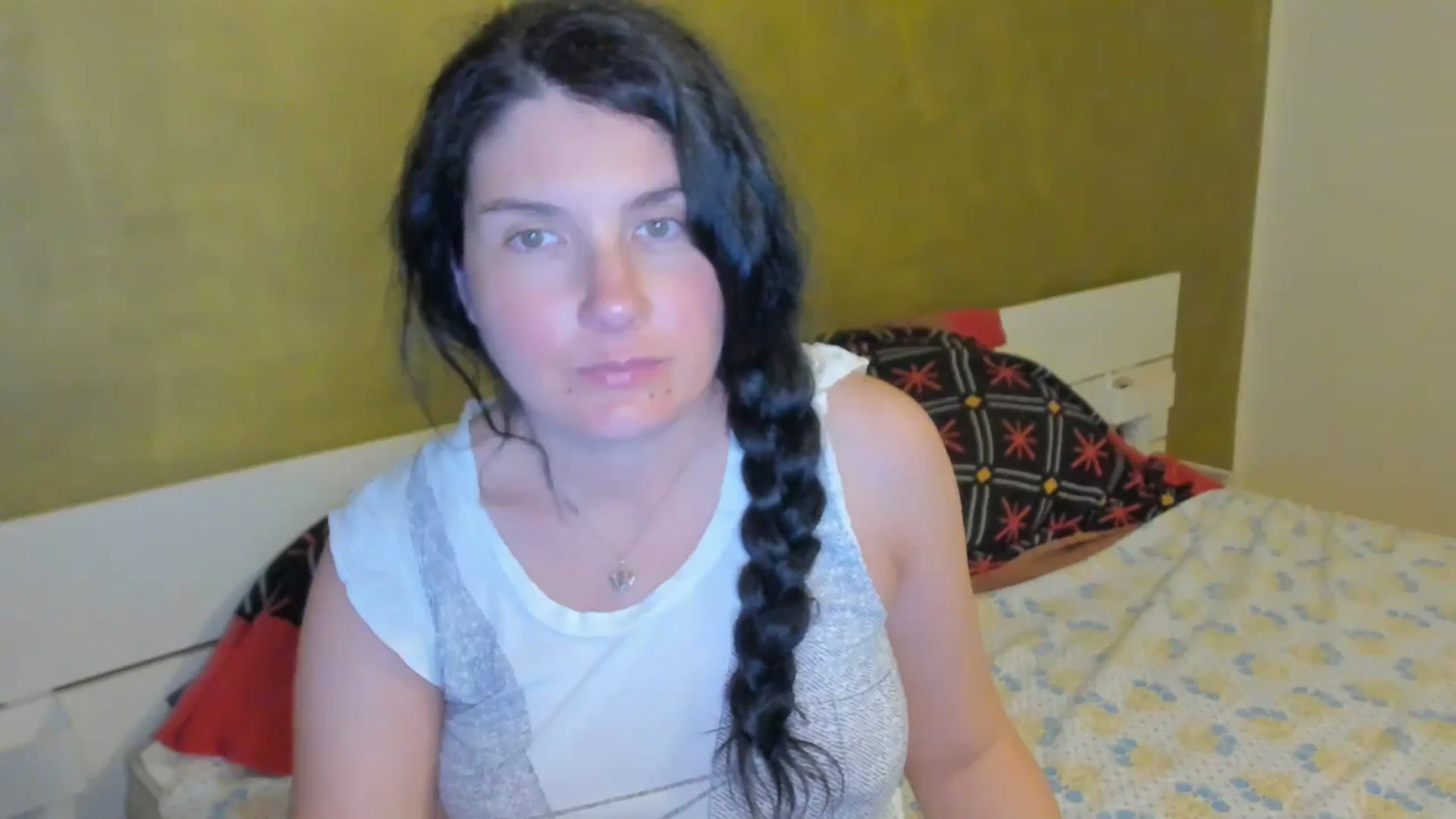 Gallery image thumbnail from SiouxPrincess's myfreecams stream on, 04/26/2025, 23:05 image 12 of 20