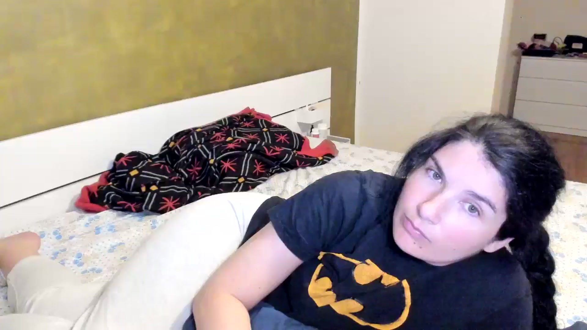Gallery image thumbnail from SiouxPrincess's myfreecams stream on, 04/28/2025, 22:18 image 3 of 20