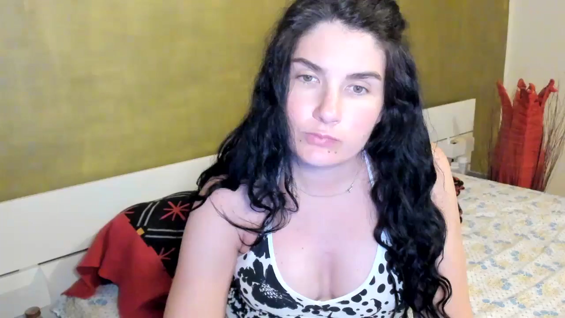 Gallery image thumbnail from SiouxPrincess's myfreecams stream on, 04/30/2025, 22:04 image 20 of 20