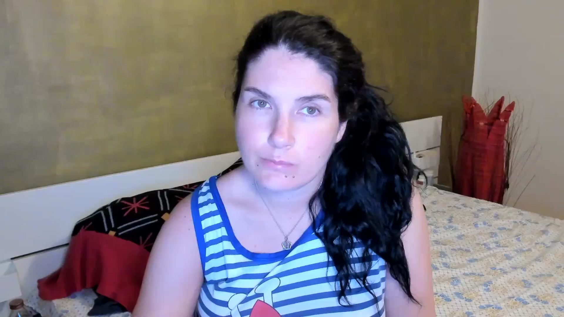 Gallery image thumbnail from SiouxPrincess's myfreecams stream on, 05/01/2025, 22:32 image 13 of 20