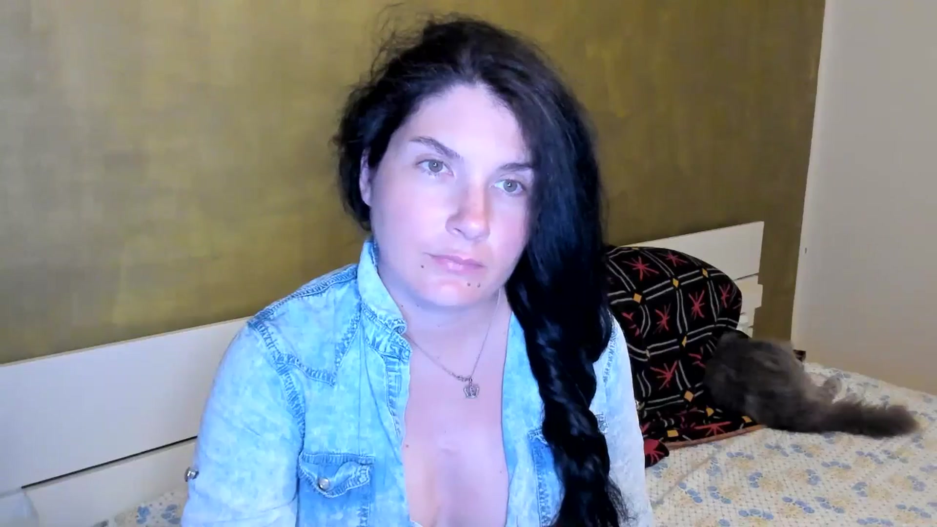 Gallery image thumbnail from SiouxPrincess's myfreecams stream on, 05/04/2025, 21:40 image 19 of 20