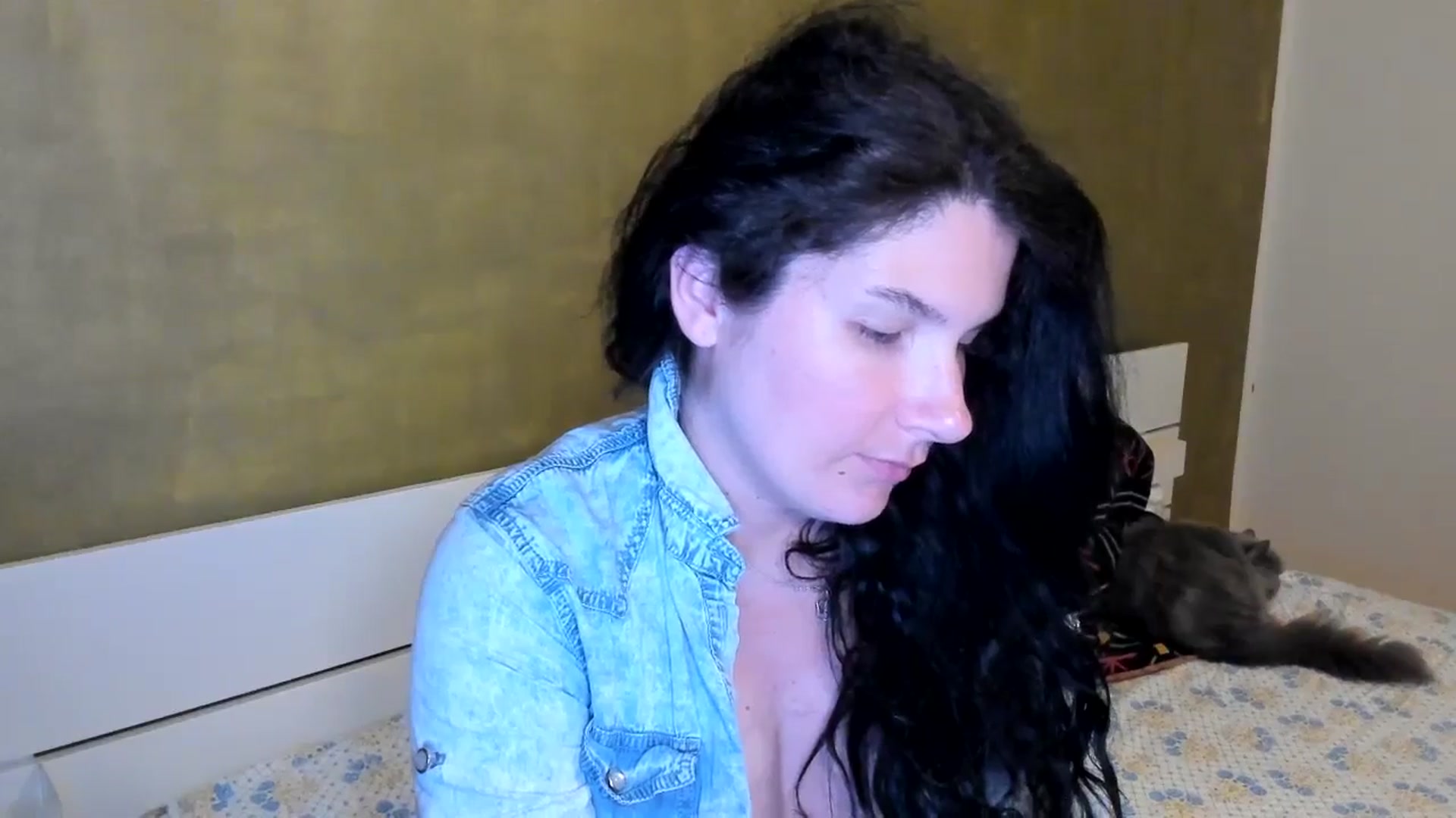 Gallery image thumbnail from SiouxPrincess's myfreecams stream on, 05/04/2025, 21:40 image 9 of 20