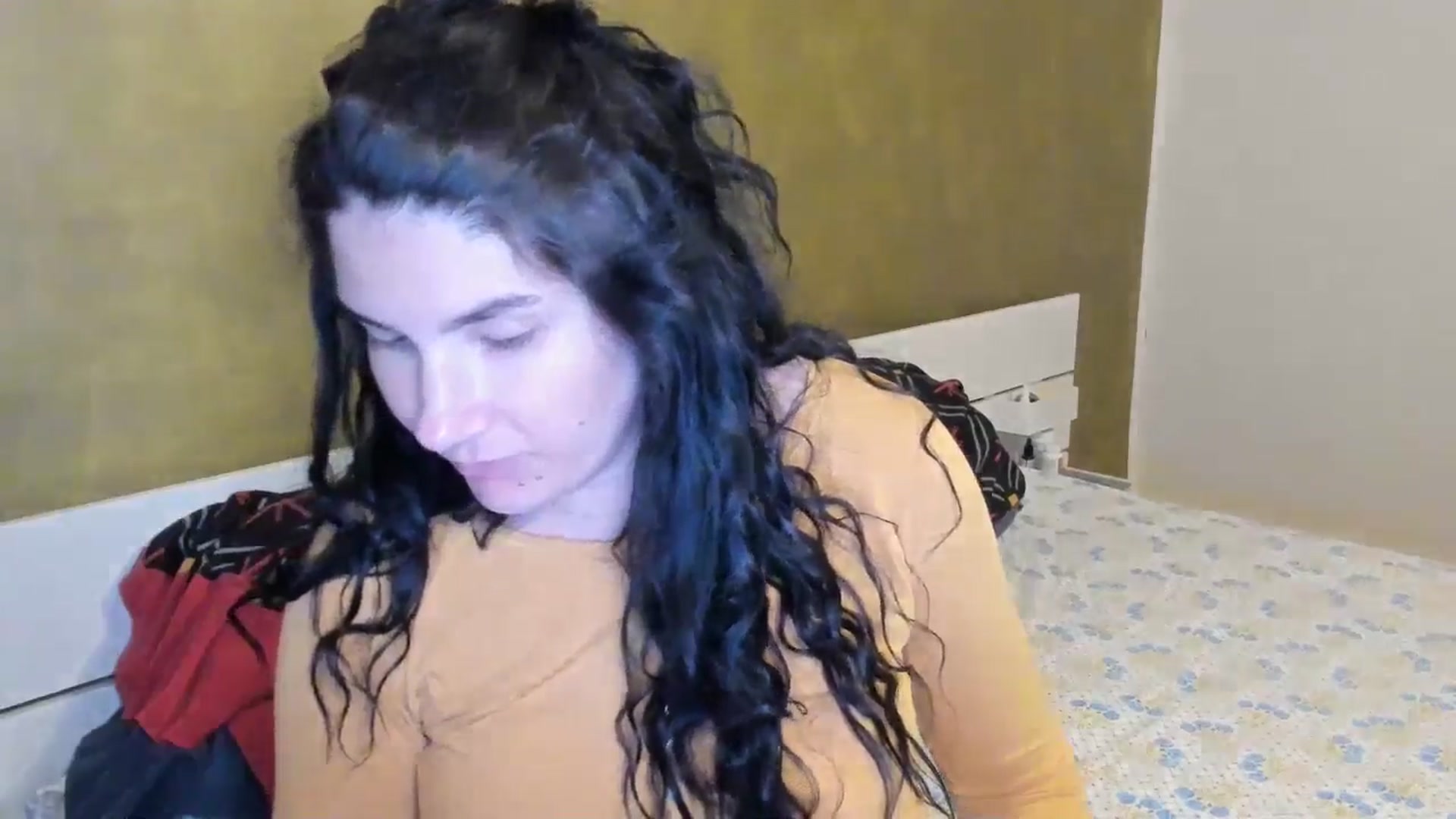 Gallery image thumbnail from SiouxPrincess's myfreecams stream on, 05/06/2025, 21:57 image 14 of 20