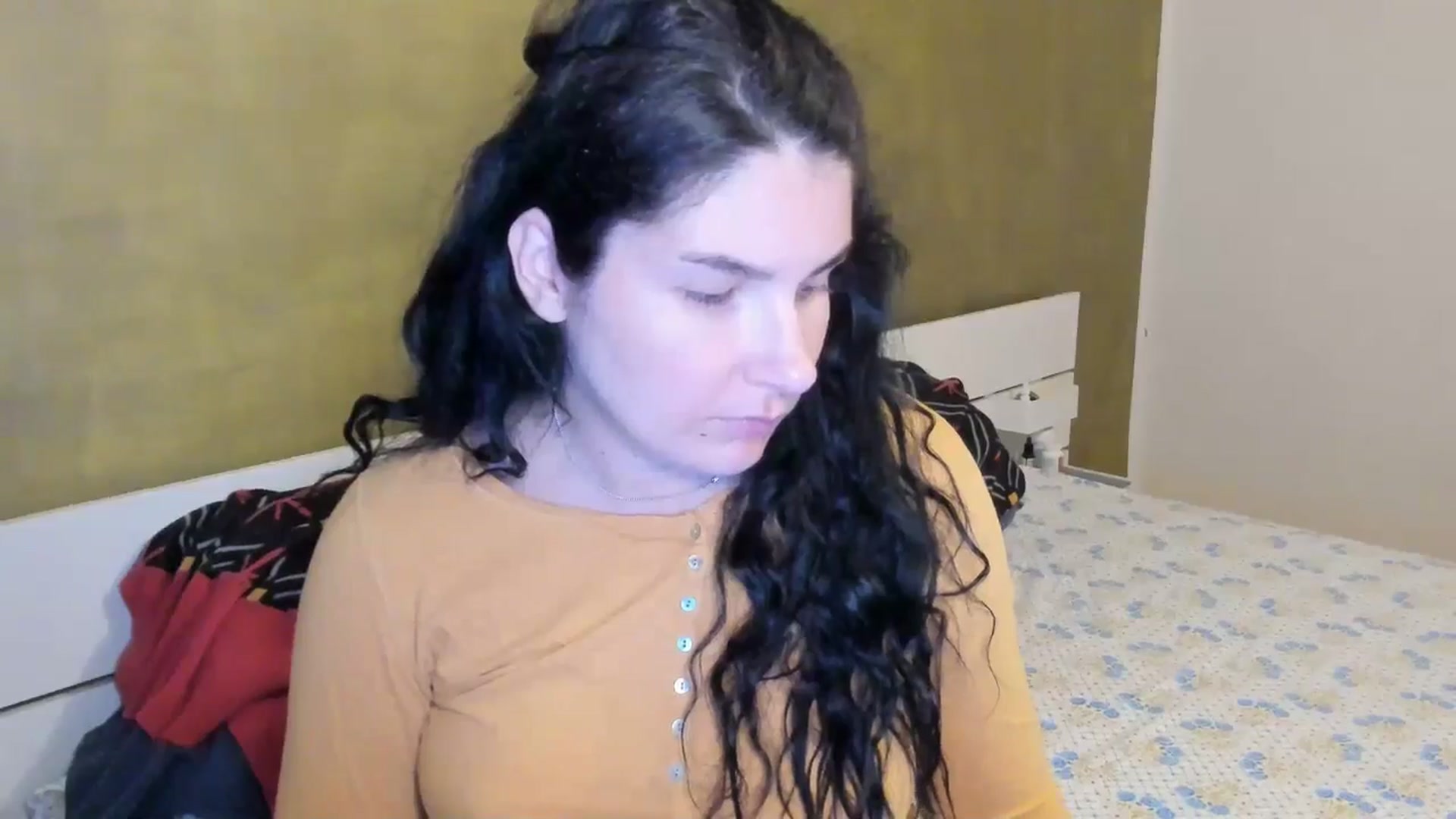 Gallery image thumbnail from SiouxPrincess's myfreecams stream on, 05/06/2025, 21:57 image 6 of 20