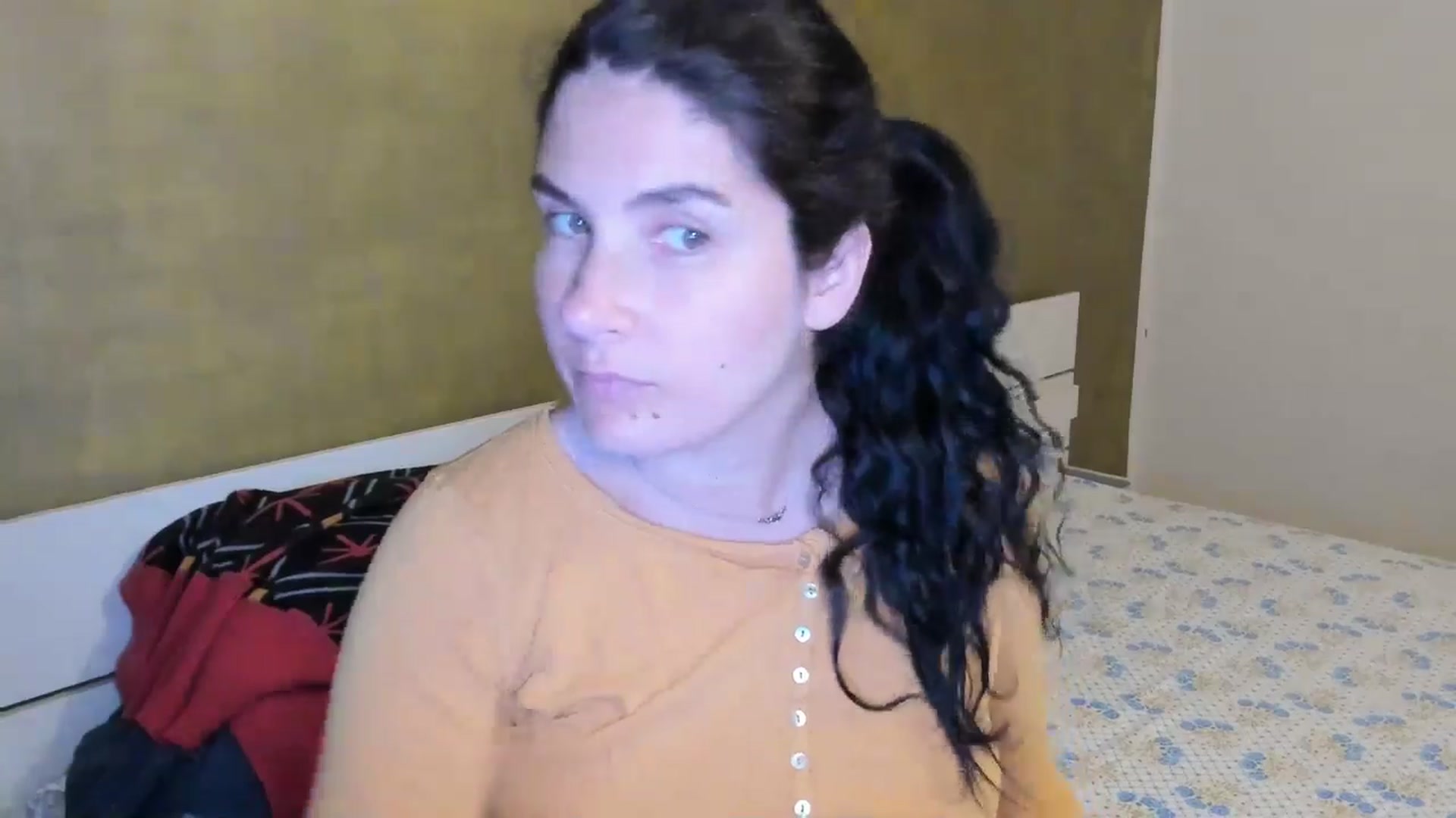 Gallery image thumbnail from SiouxPrincess's myfreecams stream on, 05/06/2025, 21:57 image 20 of 20