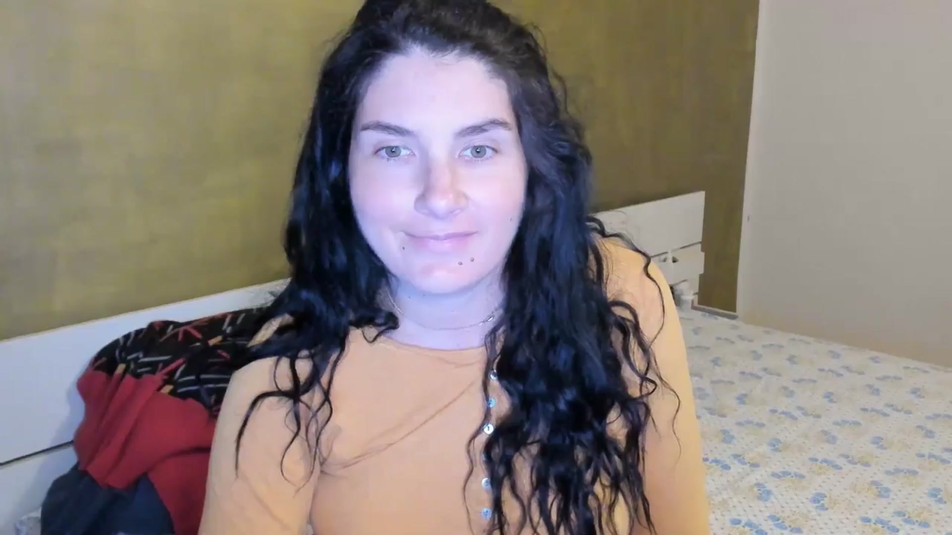 Gallery image thumbnail from SiouxPrincess's myfreecams stream on, 05/06/2025, 21:57 image 13 of 20
