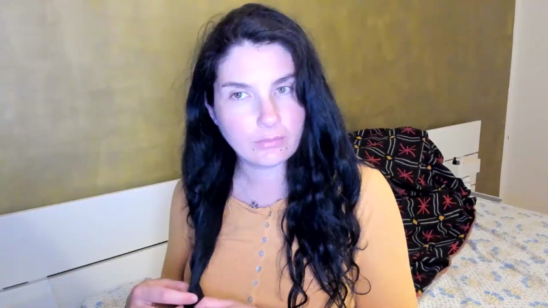 Gallery image thumbnail from SiouxPrincess's myfreecams stream on, 05/08/2025, 21:29 image 18 of 20