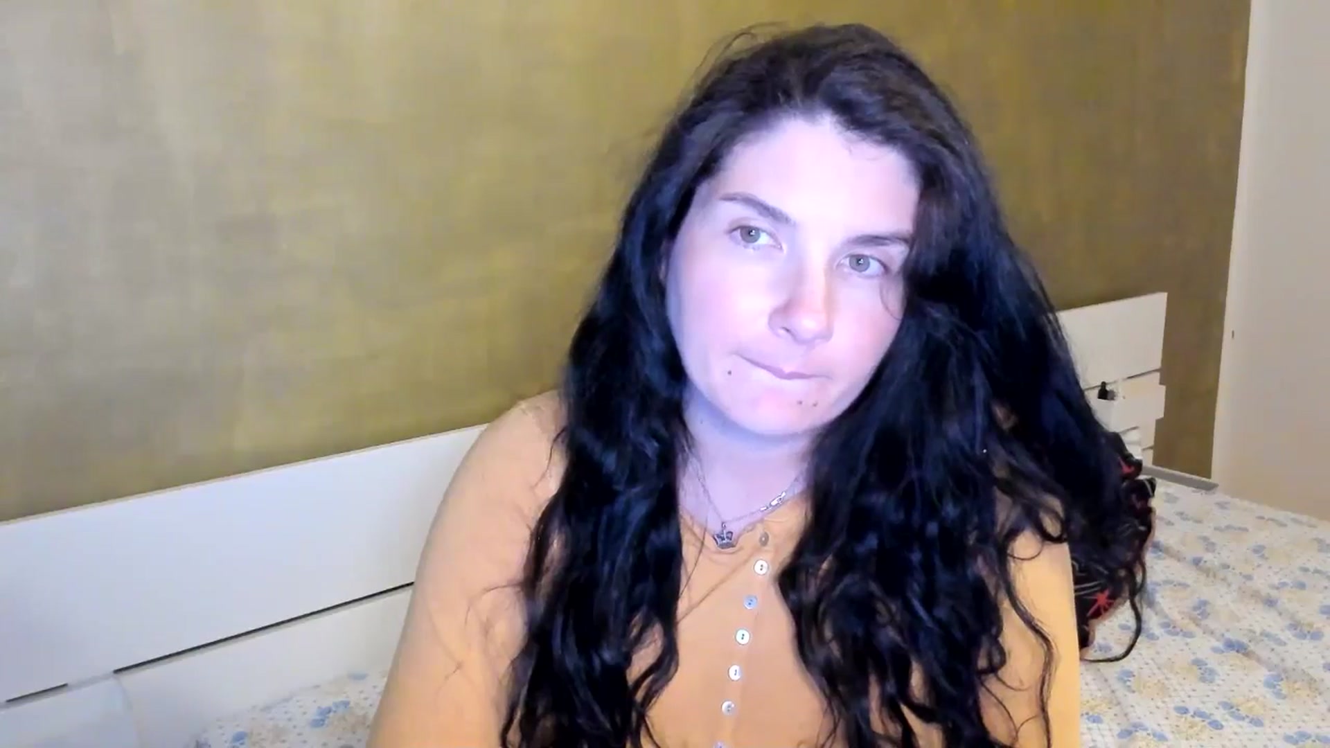 Gallery image thumbnail from SiouxPrincess's myfreecams stream on, 05/08/2025, 21:29 image 15 of 20