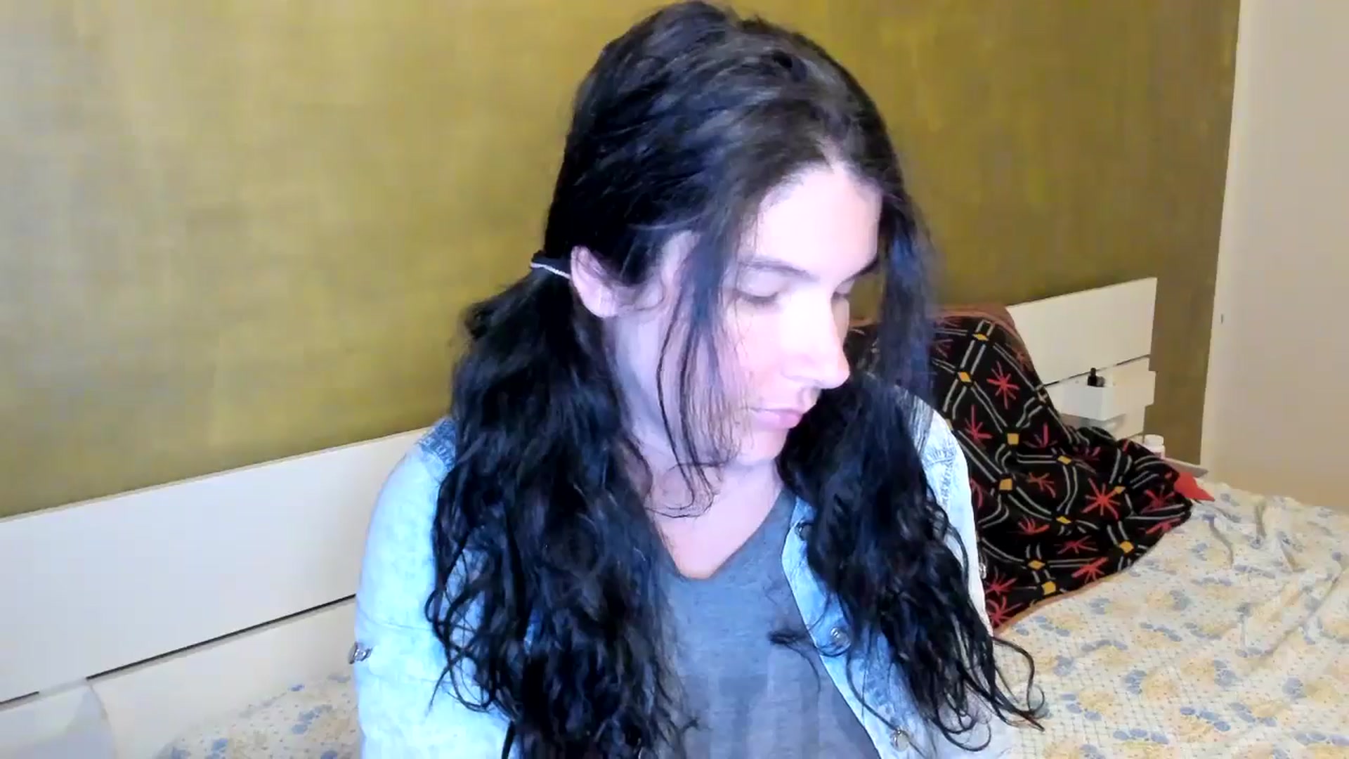 Gallery image thumbnail from SiouxPrincess's myfreecams stream on, 05/09/2025, 22:17 image 9 of 20