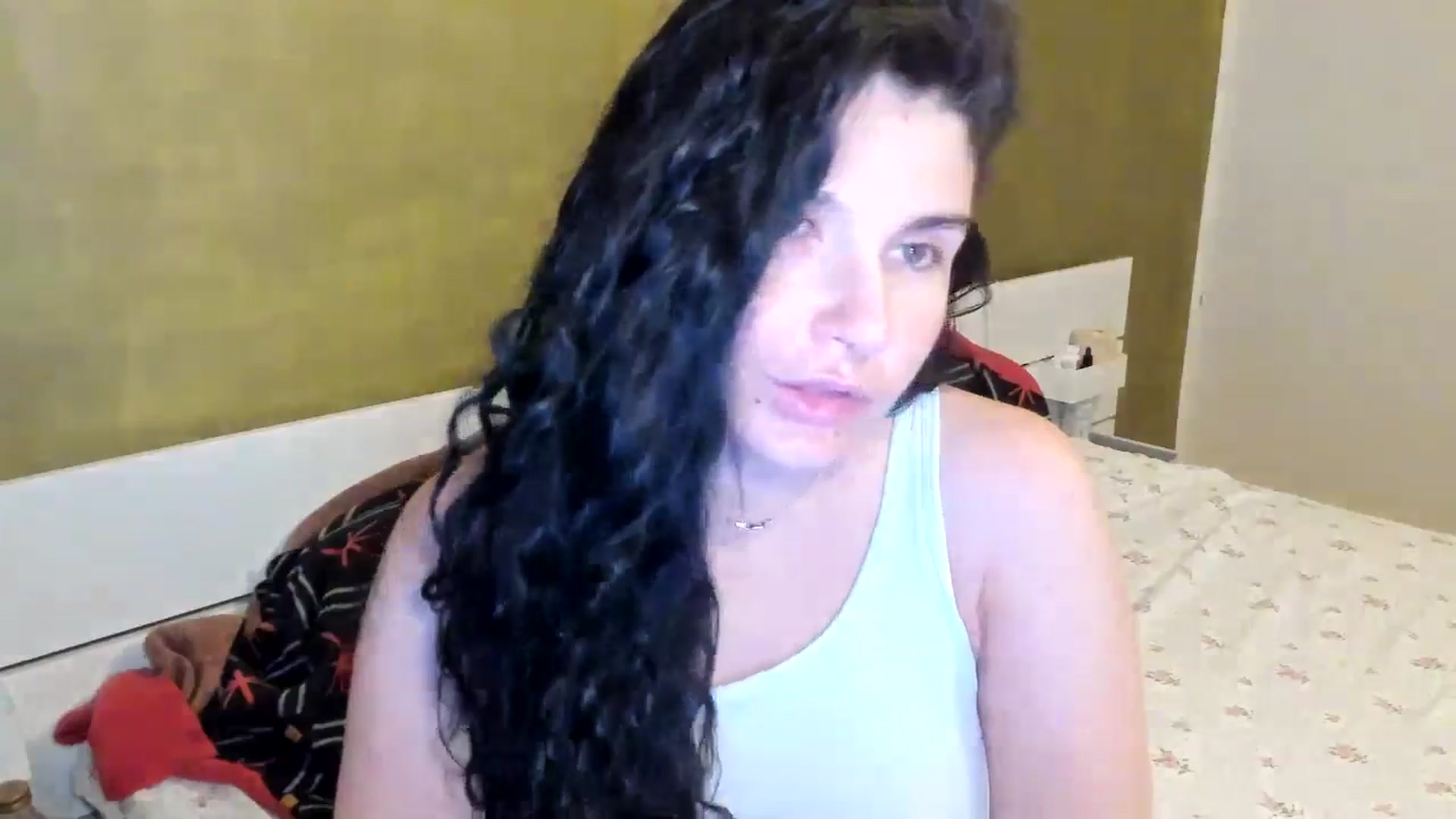 Gallery image thumbnail from SiouxPrincess's myfreecams stream on, 05/26/2025, 22:17 image 19 of 20