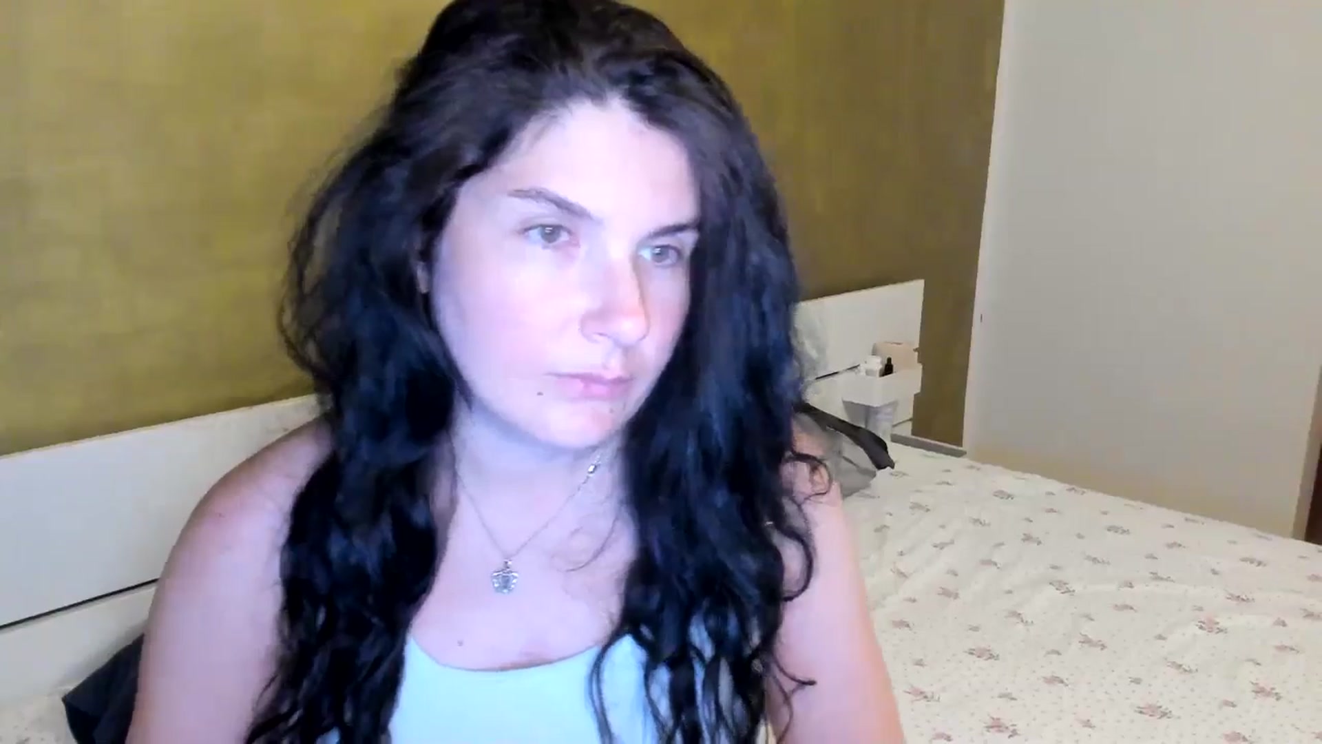 Gallery image thumbnail from SiouxPrincess's myfreecams stream on, 05/30/2025, 22:47 image 15 of 20