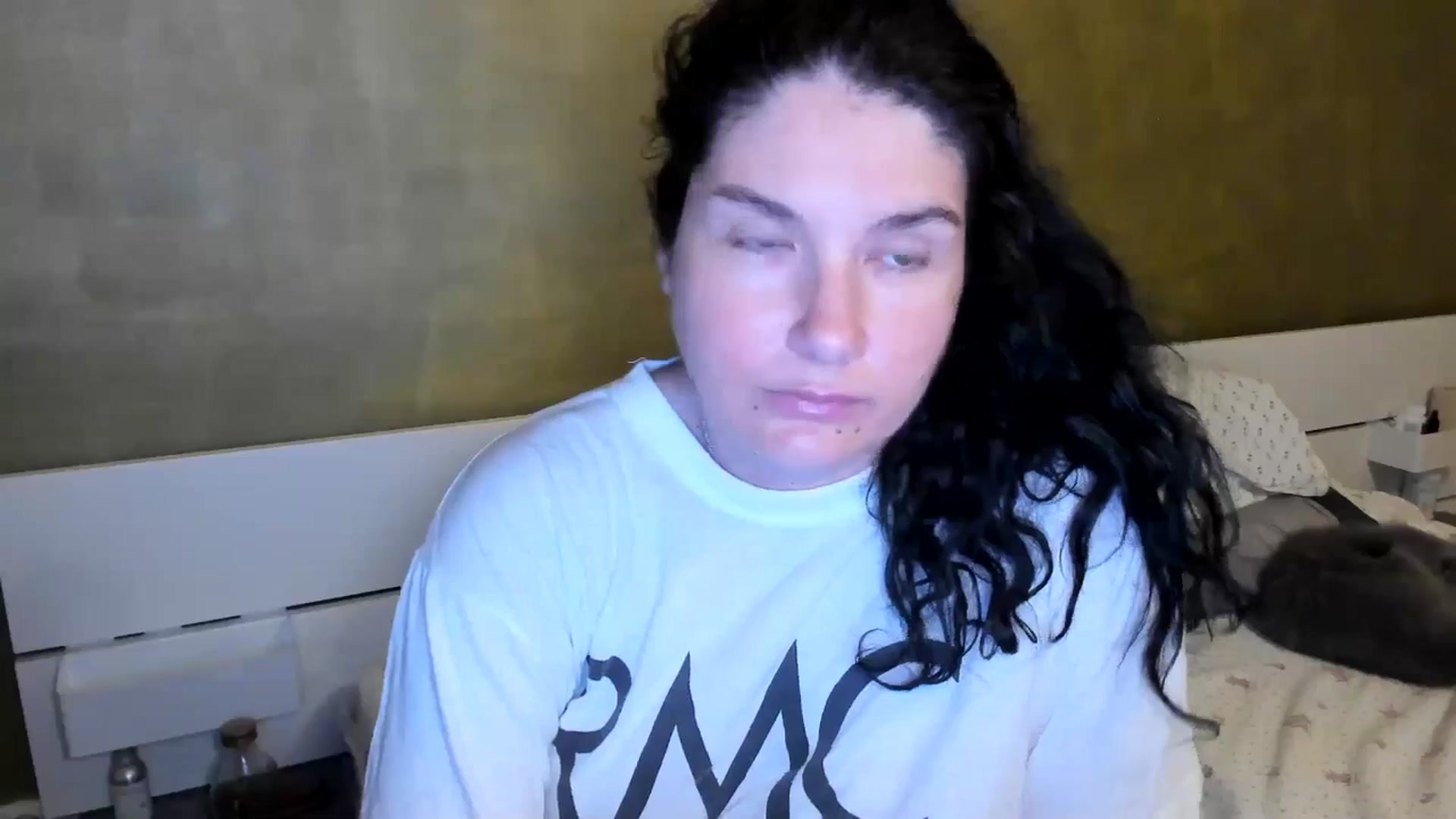 Gallery image thumbnail from SiouxPrincess's myfreecams stream on, 06/02/2025, 23:37 image 13 of 20