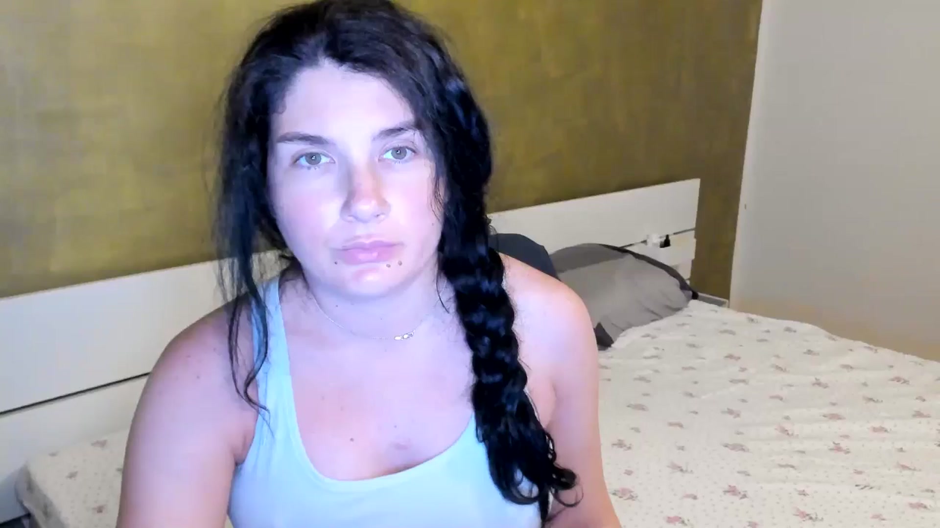Gallery image thumbnail from SiouxPrincess's myfreecams stream on, 06/04/2025, 22:46 image 8 of 20