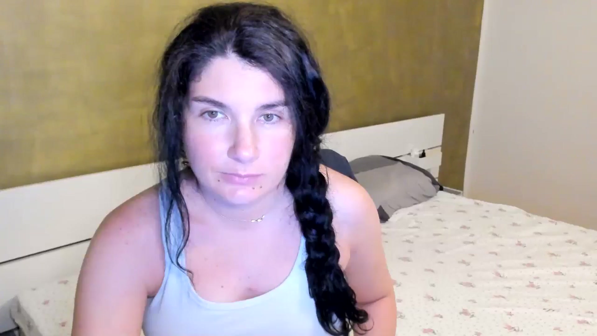 Gallery image thumbnail from SiouxPrincess's myfreecams stream on, 06/04/2025, 22:46 image 6 of 20