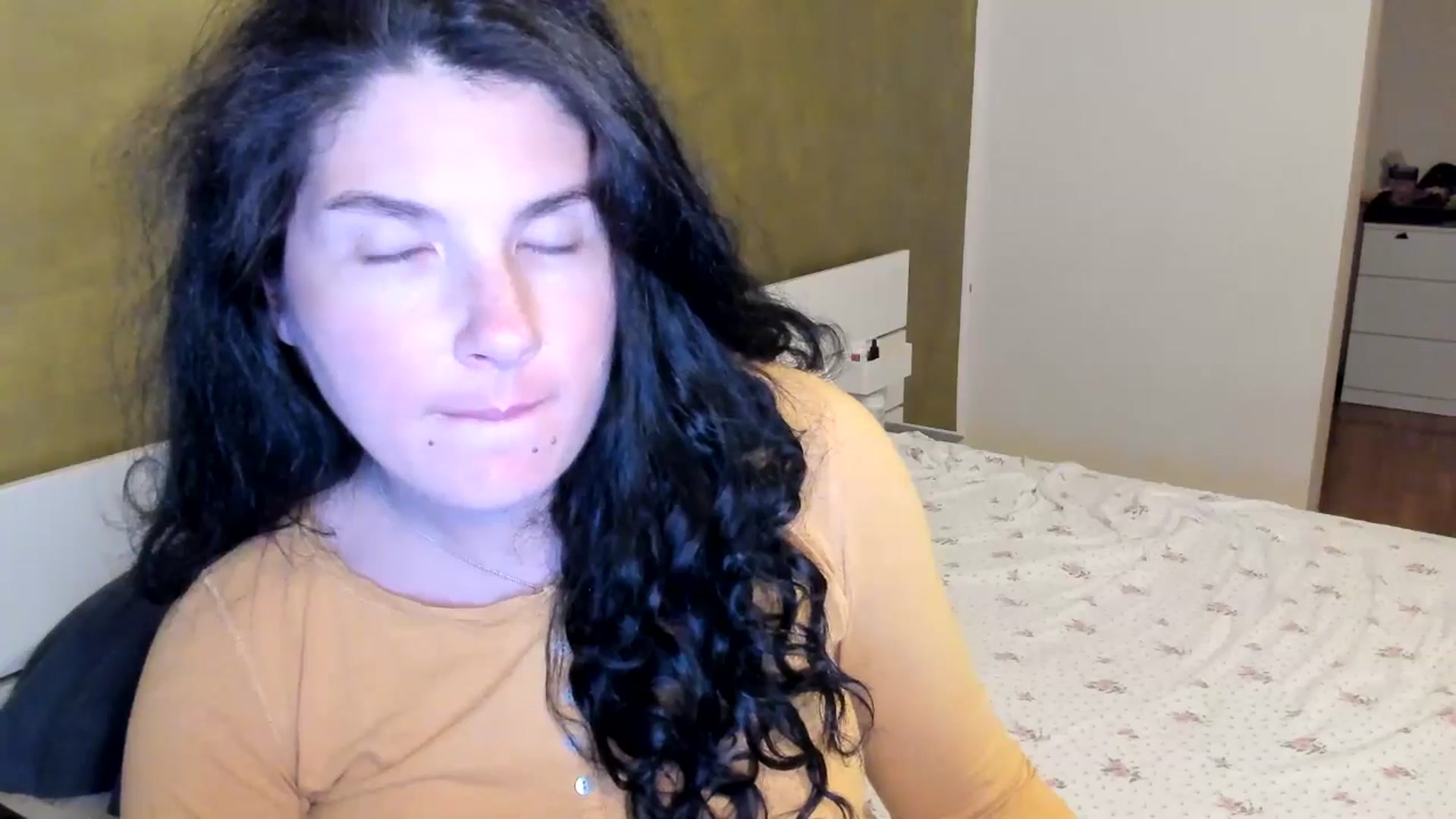 Gallery image thumbnail from SiouxPrincess's myfreecams stream on, 06/13/2025, 22:49 image 10 of 20